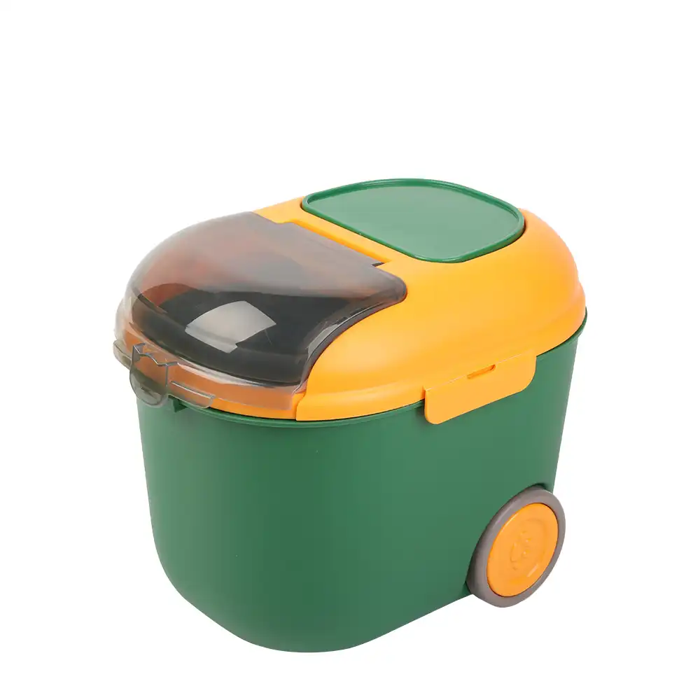 Contenedor de pienso TIAKI Greenie - 5 l