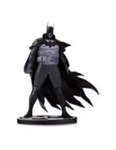 Figura McFarlane DC Direct Batman Mike Mignola Blanco y negro 18cm